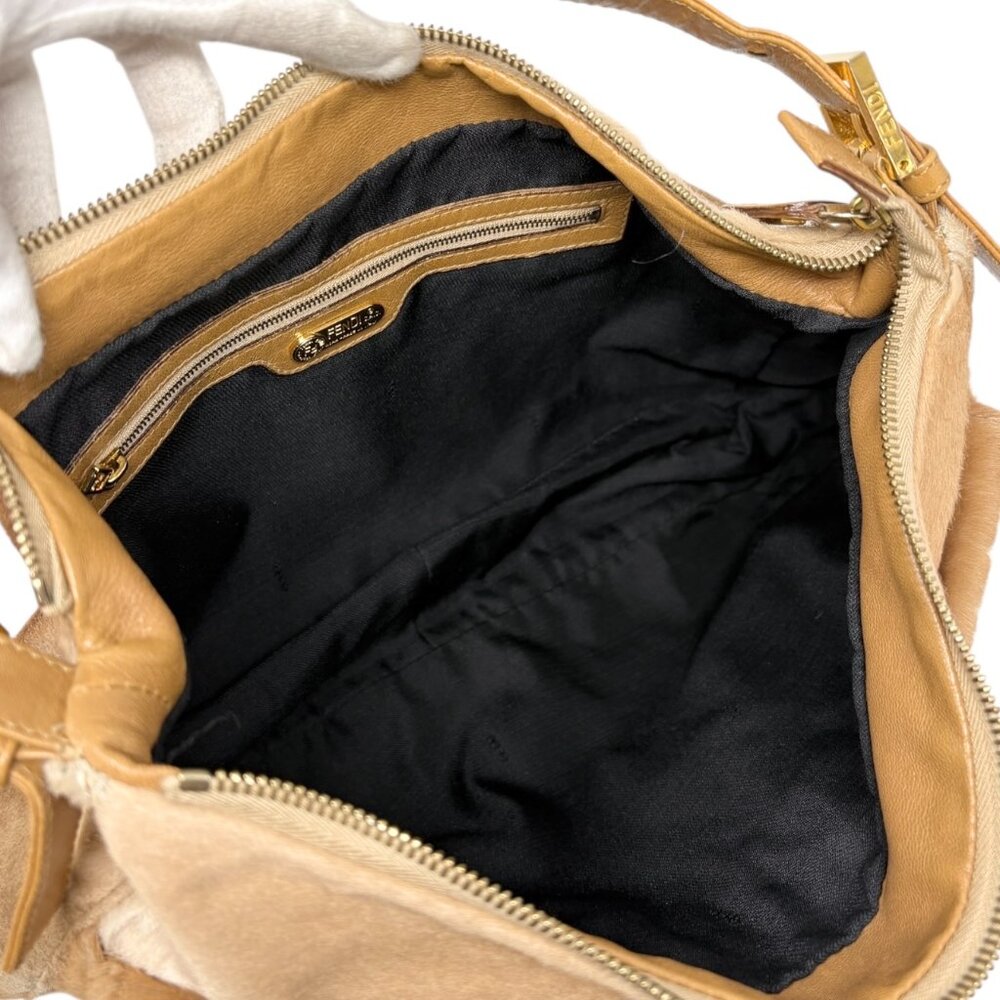 Fendi Beige/Tan Shoulder Bag - Picture 15 of 17